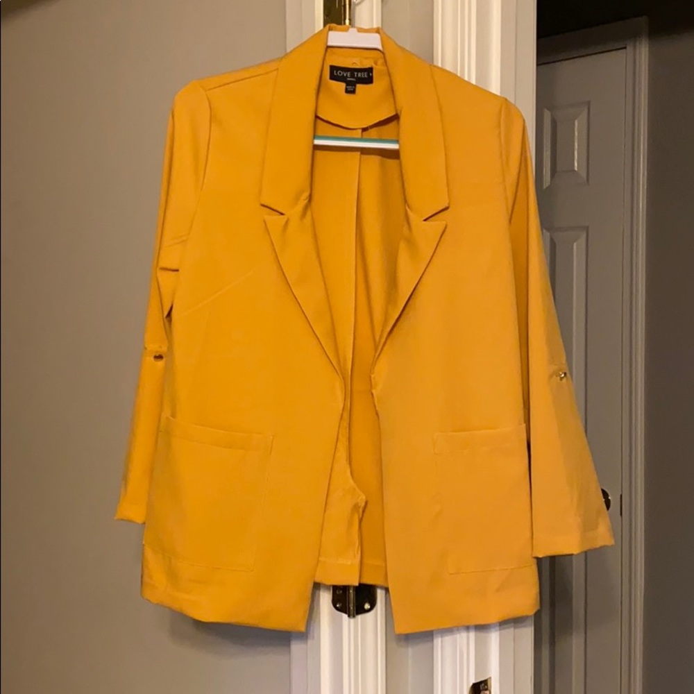 Mustard blazer